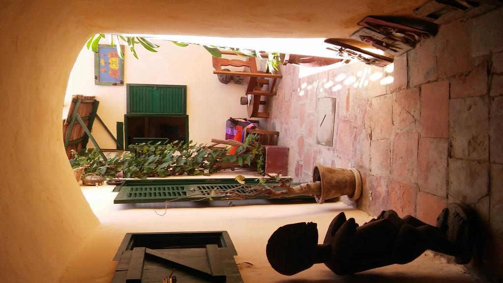 Maison Augustin Ly Goree Bagian luar foto