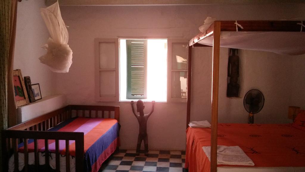 Maison Augustin Ly Goree Bagian luar foto